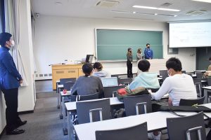 大学　キャリア教育